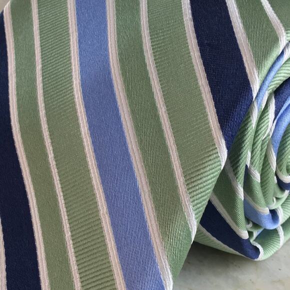 ASHFORD & BROOKS, LONDON, REGIMENT STRIPE SILK TIE - Picture 14 of 14